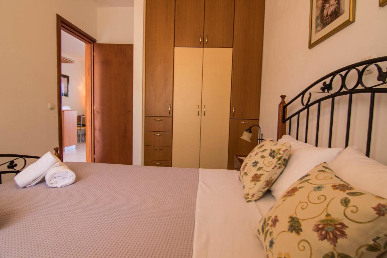 Fedra Apartments, View, Free Parking, 2Mins To Beach Palekastro Exteriör bild