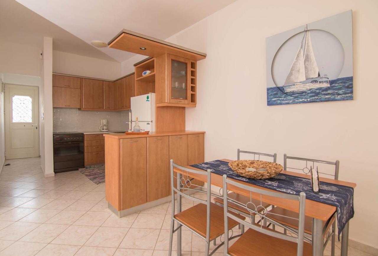 Fedra Apartments, View, Free Parking, 2Mins To Beach Palekastro Exteriör bild