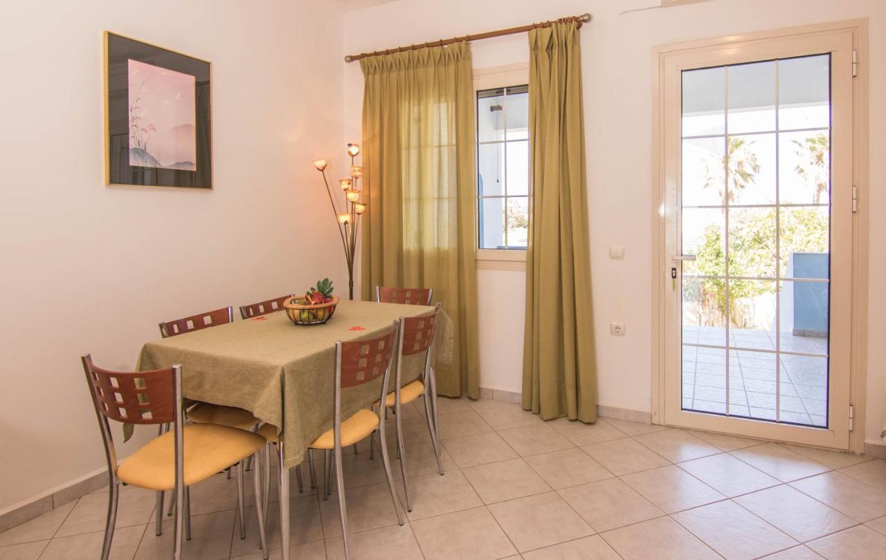 Fedra Apartments, View, Free Parking, 2Mins To Beach Palekastro Exteriör bild