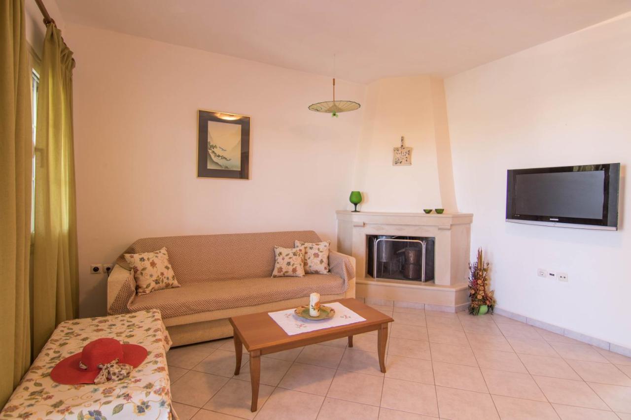 Fedra Apartments, View, Free Parking, 2Mins To Beach Palekastro Exteriör bild