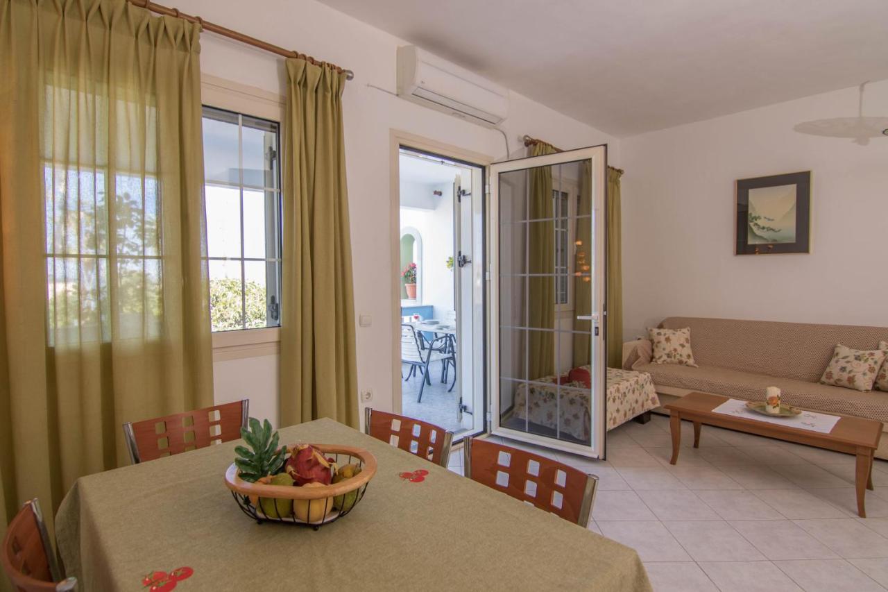 Fedra Apartments, View, Free Parking, 2Mins To Beach Palekastro Exteriör bild